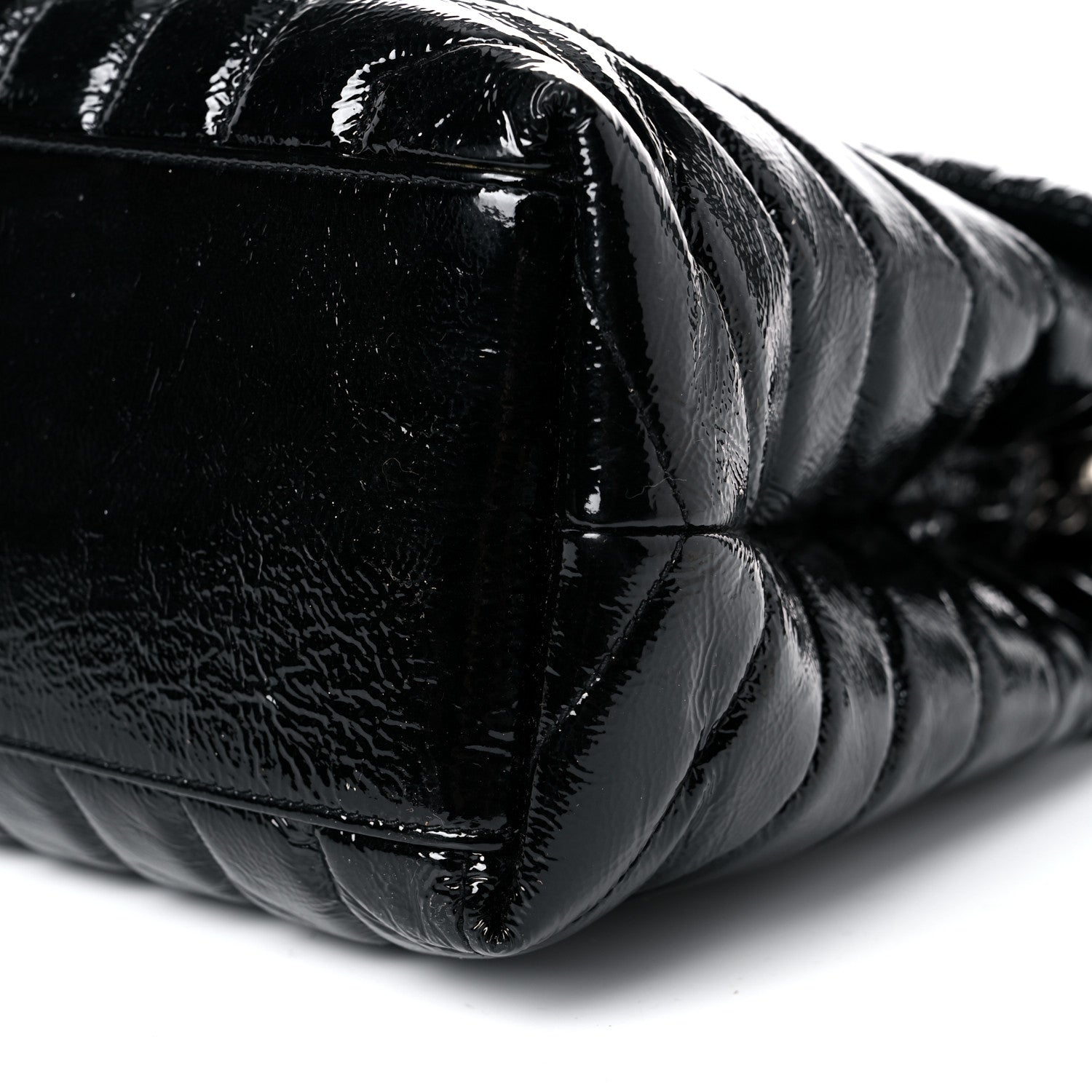 Saint Laurent Patent Y Quilted Monogram Medium Loulou Chain Satchel Black 10 of 17