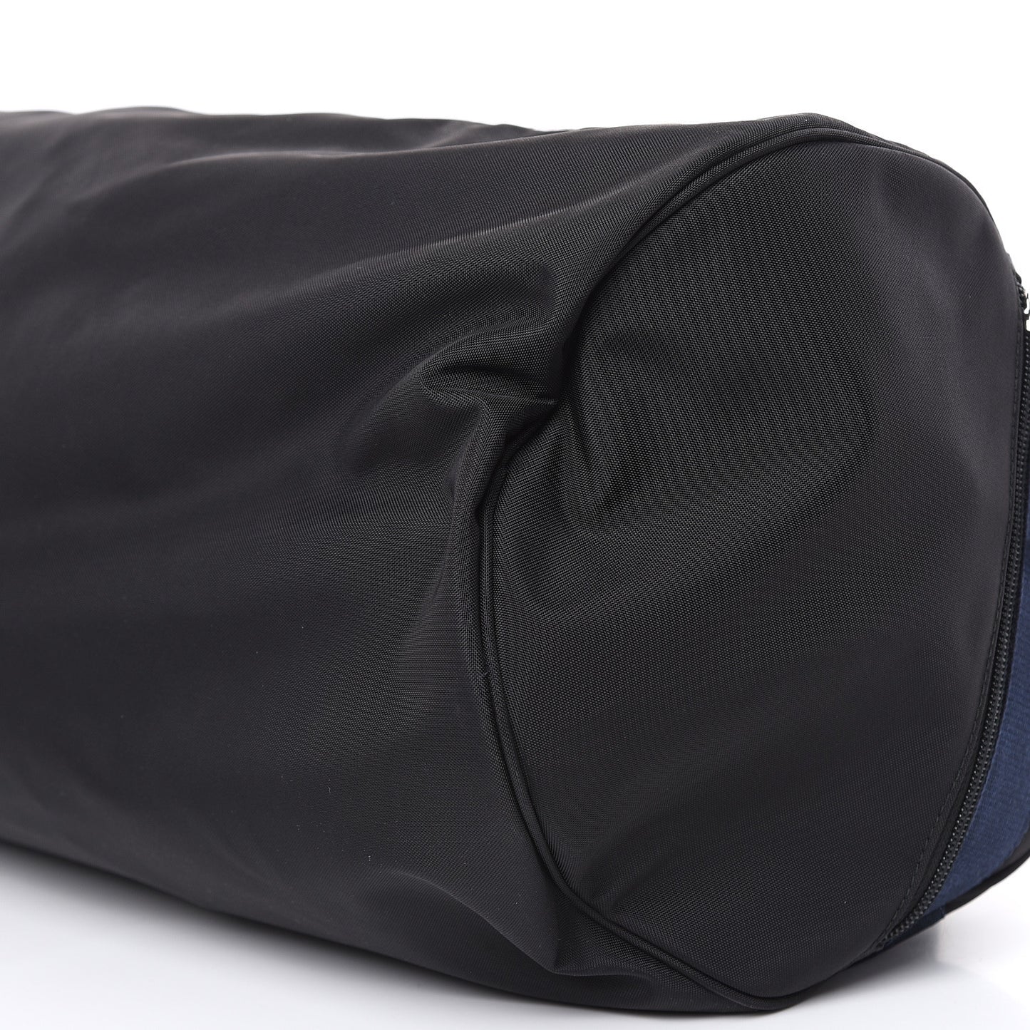 Nylon Wheel Gym Bag Black
