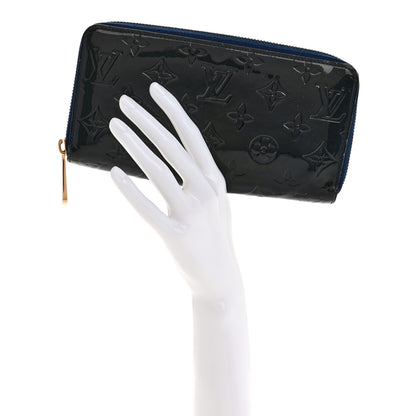Louis Vuitton Vernis Zippy Wallet Grand Blue 2 of 19