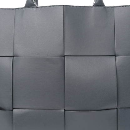 Bottega Veneta Nappa Maxi Intrecciato Mens Arco Tote Thunder 9 of 13