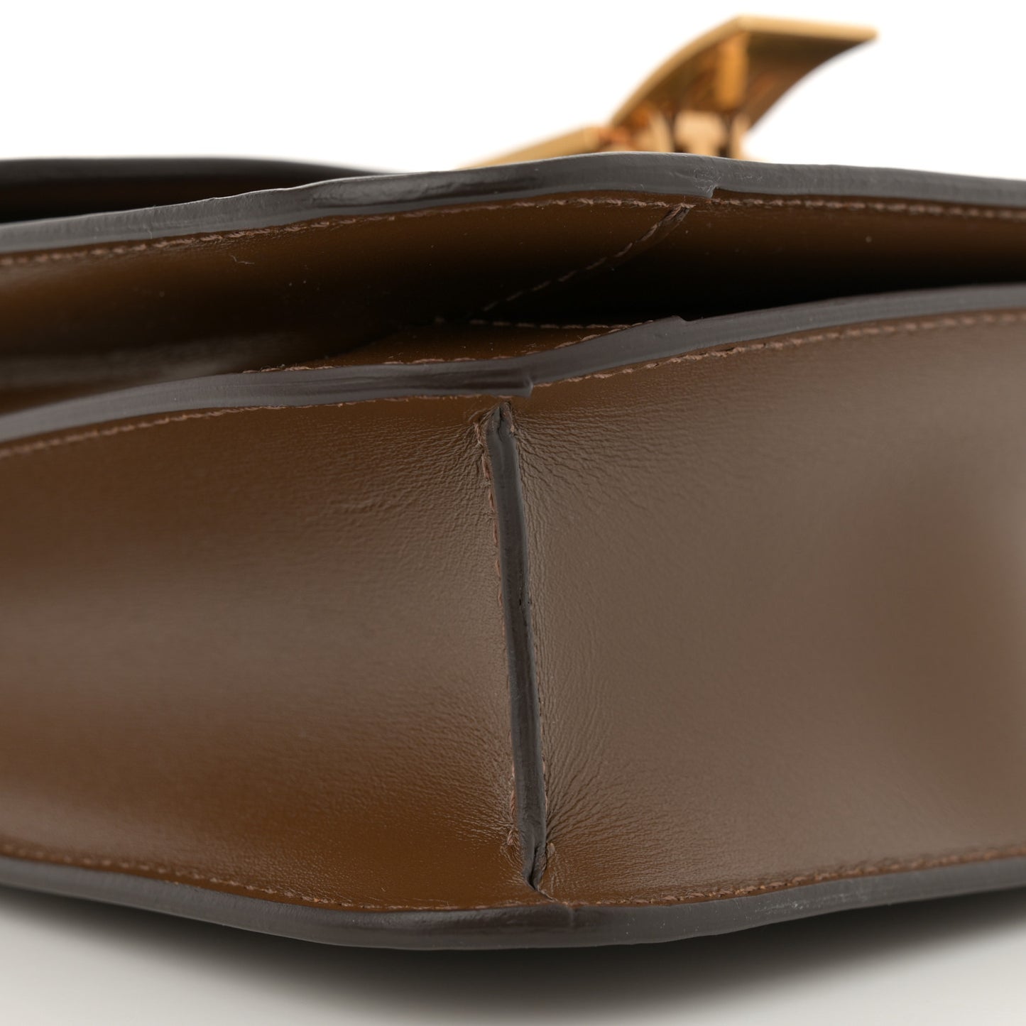 Box Calfskin Teen Classic Box Flap Bag Camel