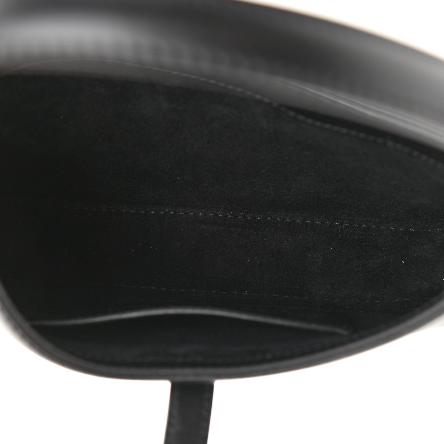 Smooth Calfskin Le 5 A 7 Mini Hobo Black