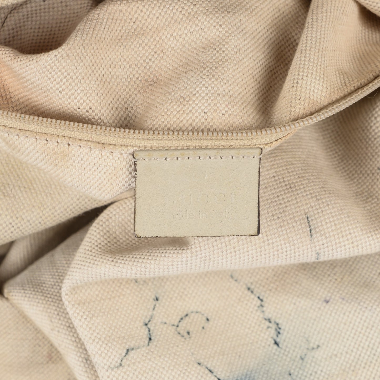 Monogram Medium Sukey Boston Off White