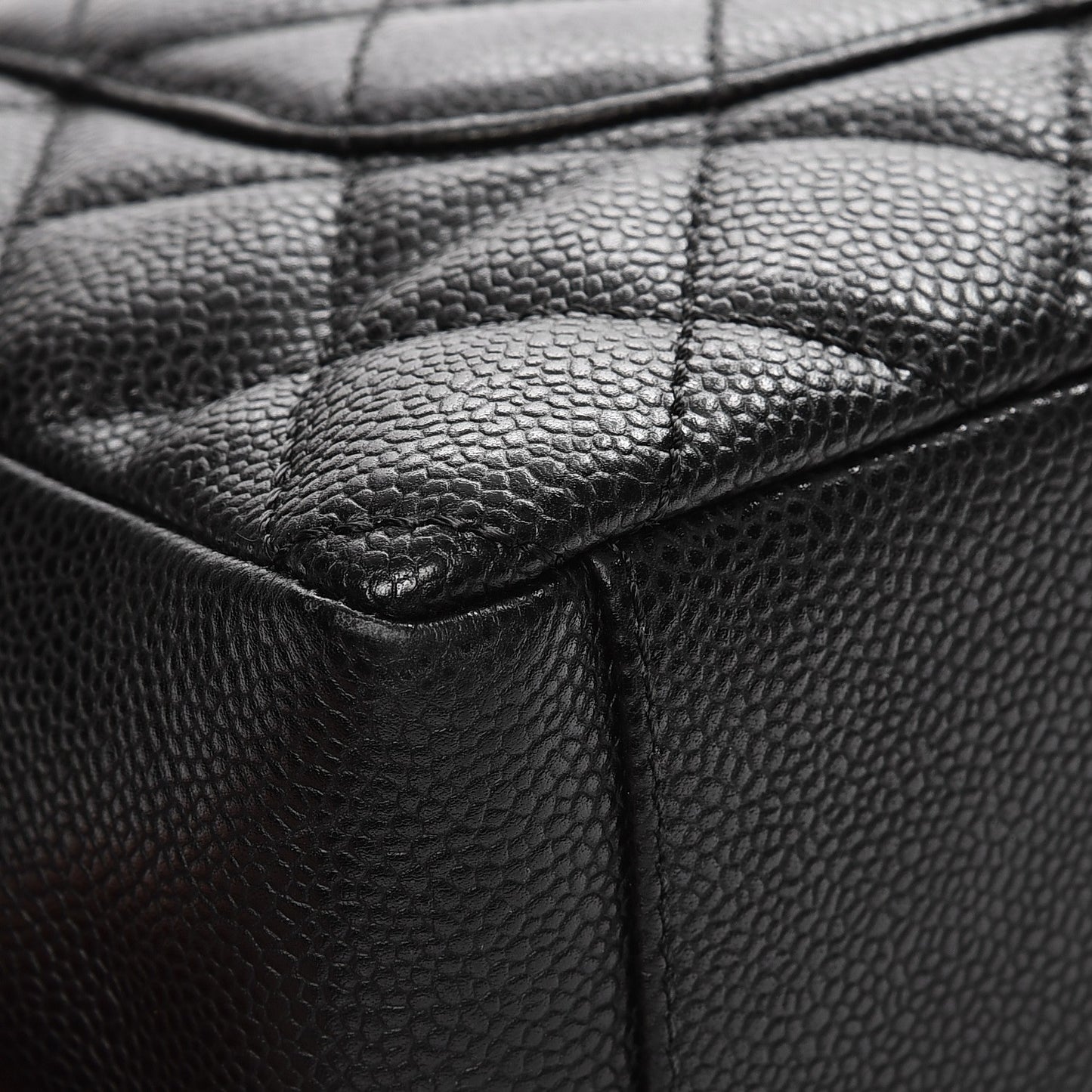 Caviar Quilted Petit Shopping Tote PST Black