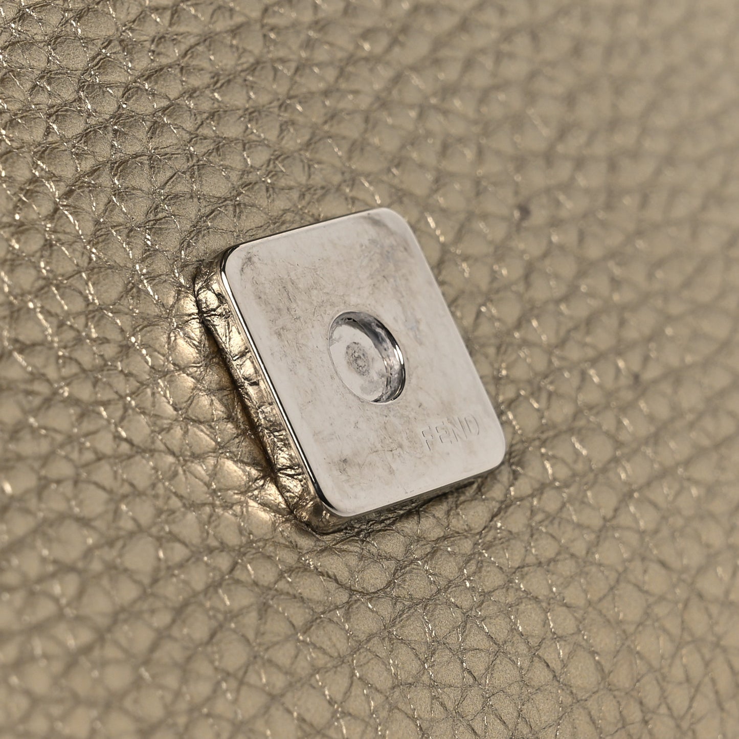 Cuoio Roma Sellerissima Nappa Sintetica Tape Stitch Baguette Platino