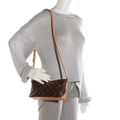 Louis Vuitton Monogram Trotteur 2 of 7
