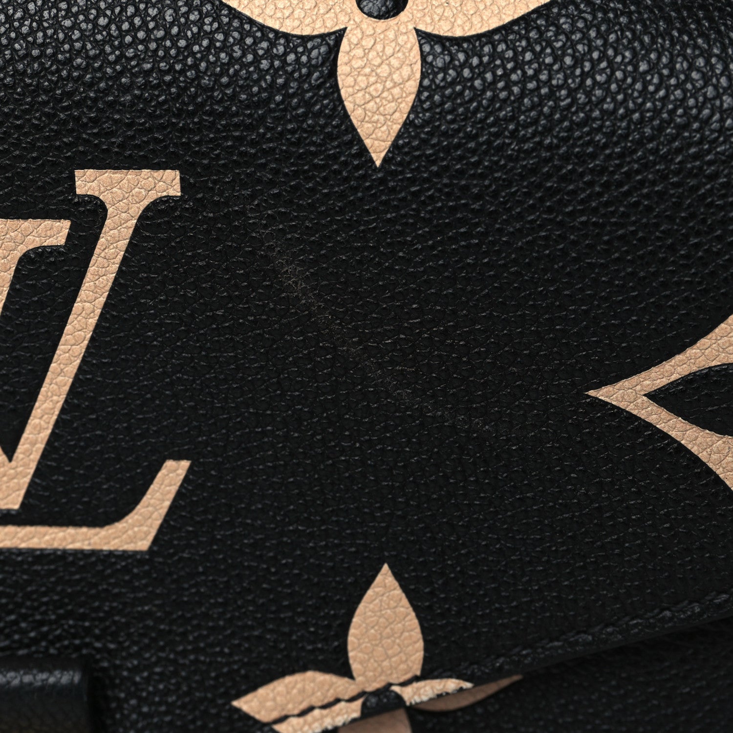 Louis Vuitton Empreinte Monogram Giant Pochette Metis Black Beige 7 of 7