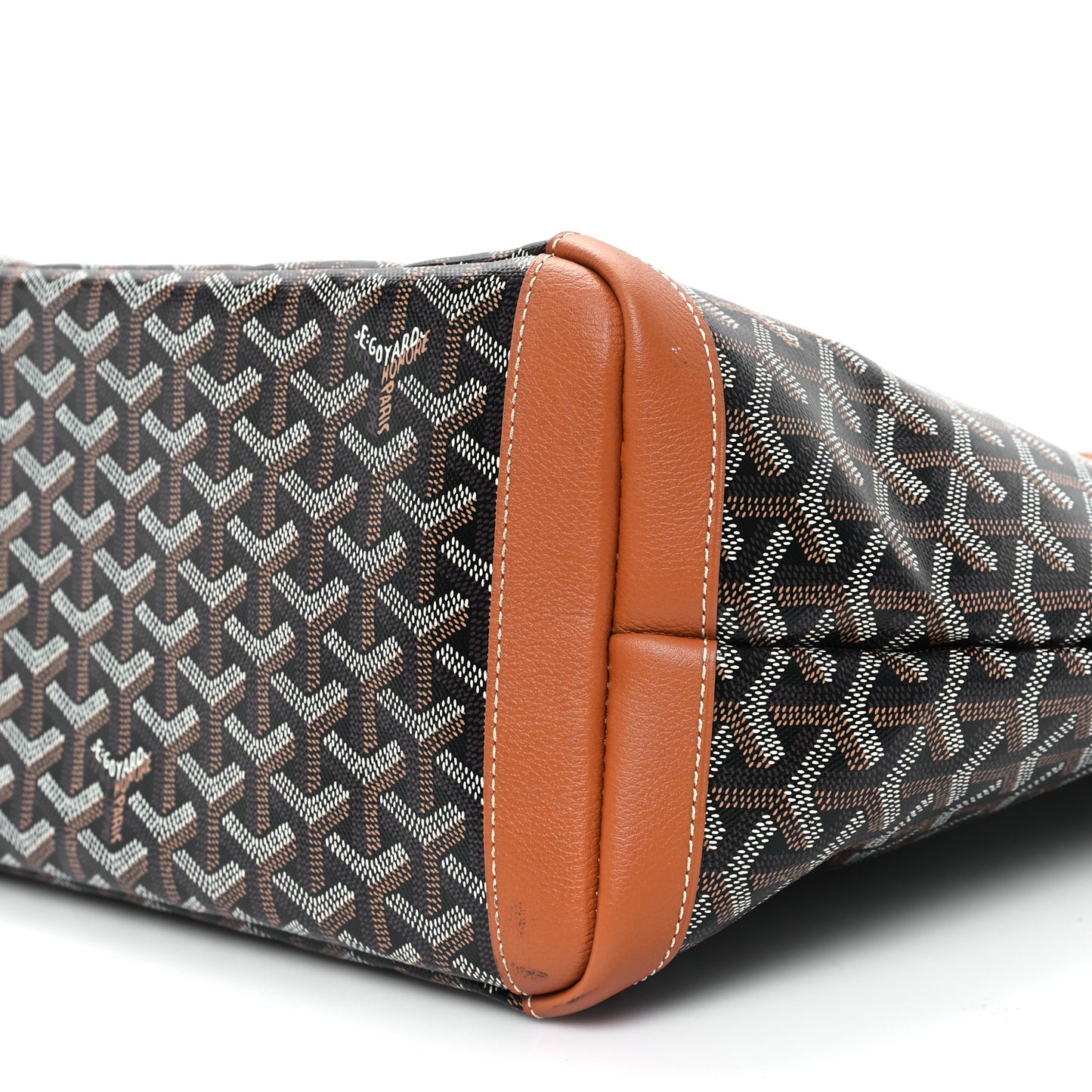 Goyardine Artois MM Black Gold
