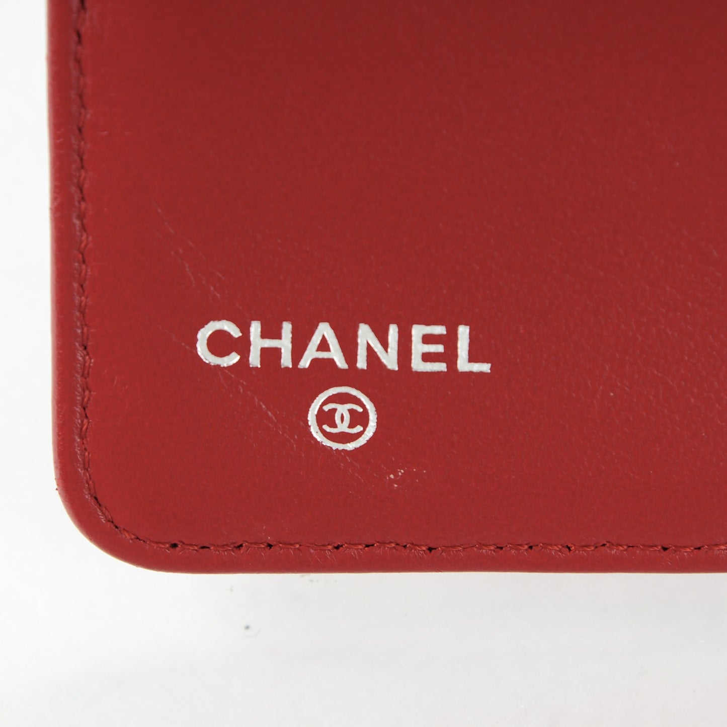 Lambskin Quilted Zipped Pocket Wallet Red