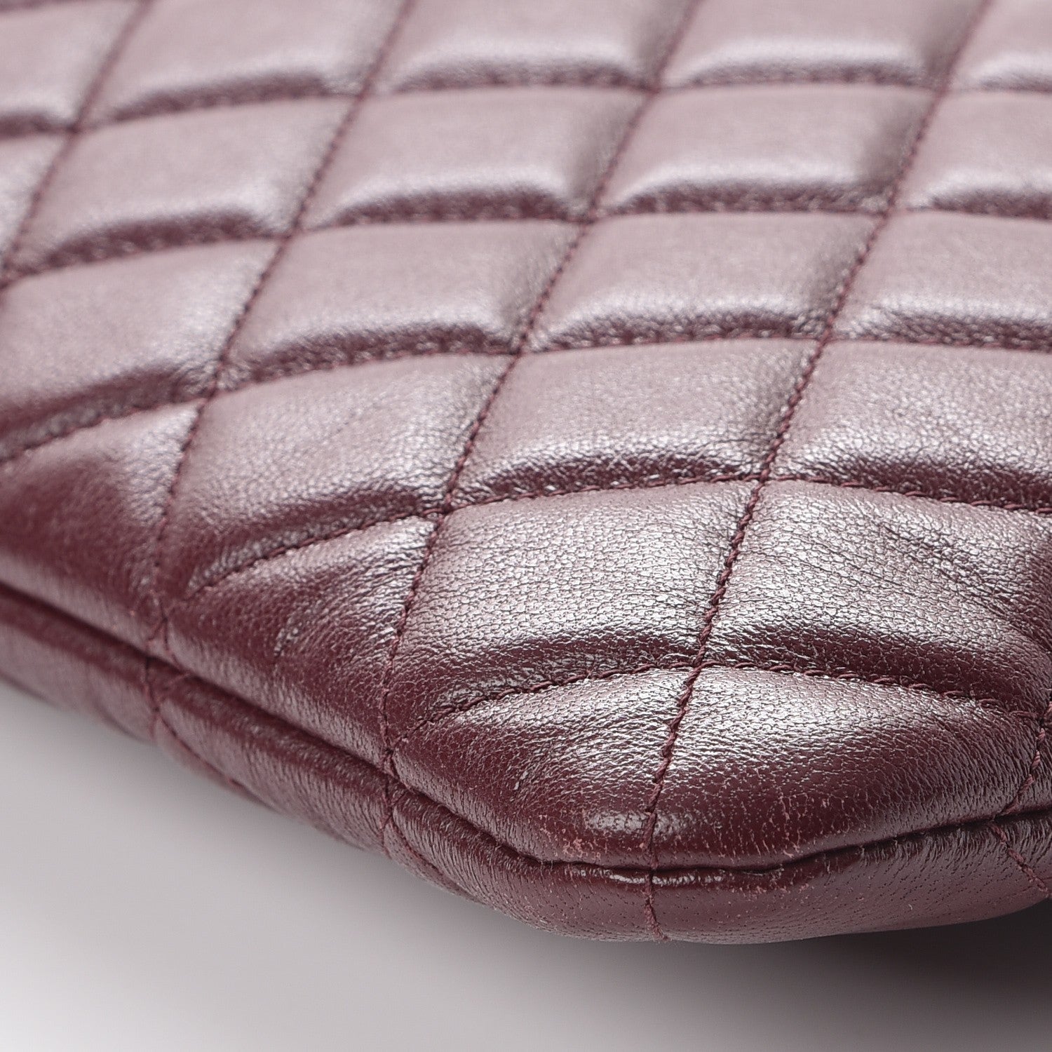 Chanel Sheepskin Quilted Large Vintage Mademoiselle Cosmetic Case Burgundy 10 of 12
