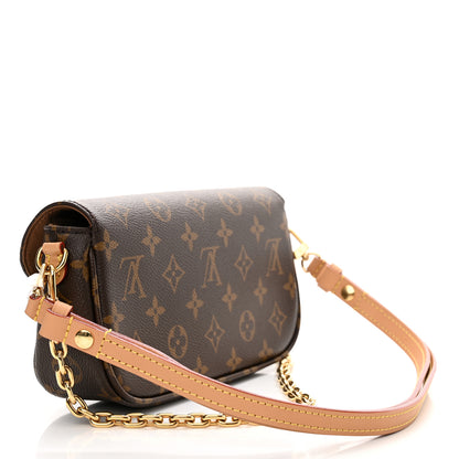 Louis Vuitton Monogram Ivy Wallet On Chain 3 of 11