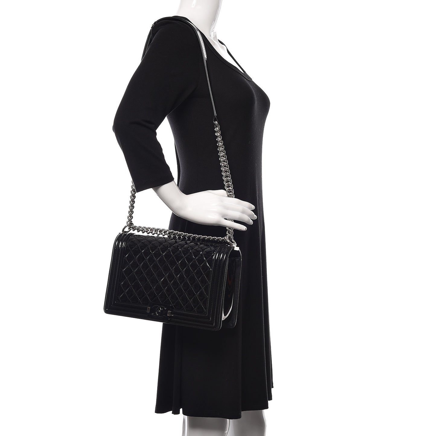 Patent Calfskin Quilted New Medium Plexiglass Boy Flap Black