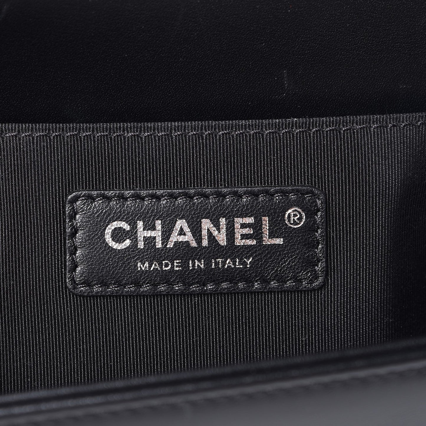 Calfskin Painted Chevron Embossed Medium Boy Flap Black