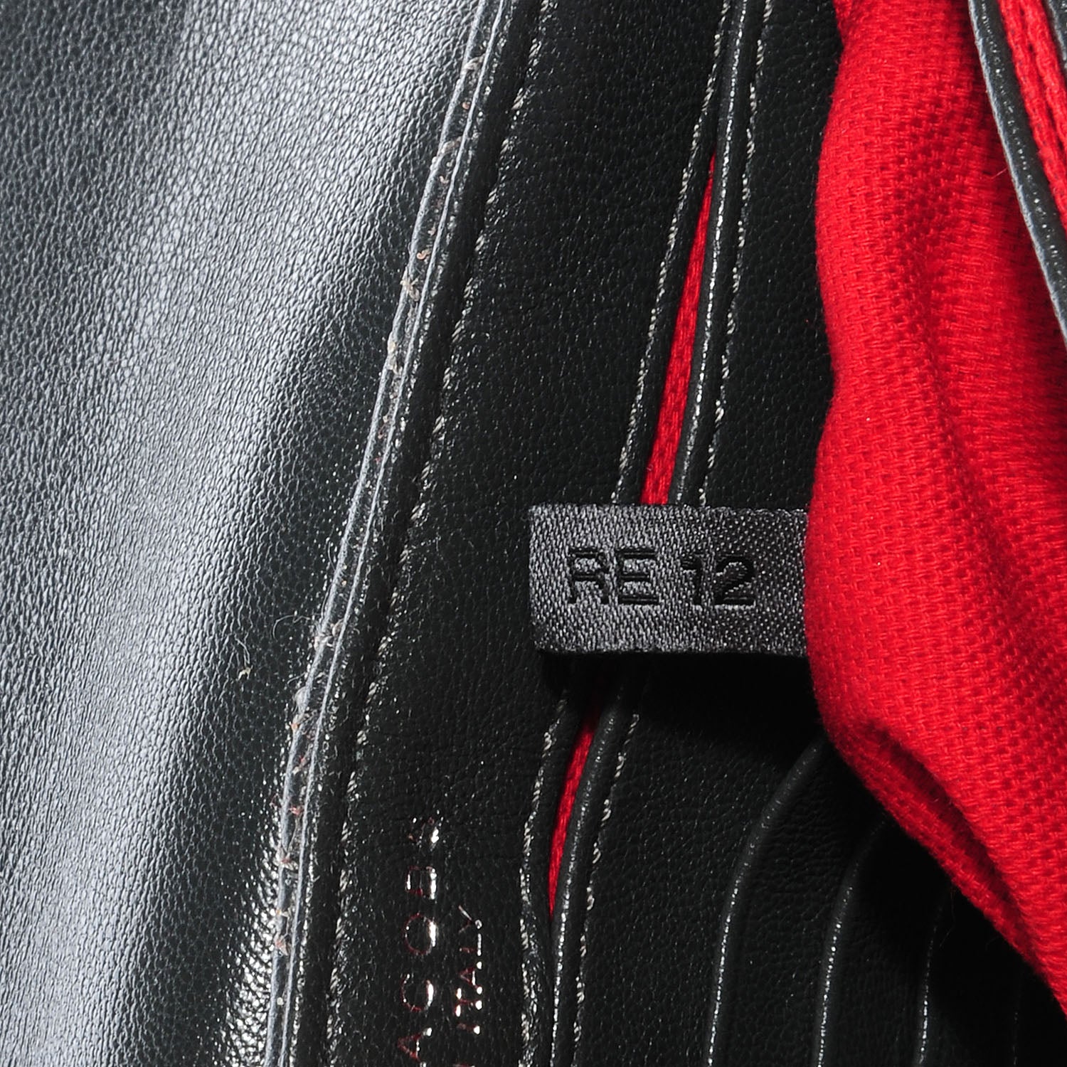 Marc Jacobs Leather Quilted The Single Grey 9 of 10