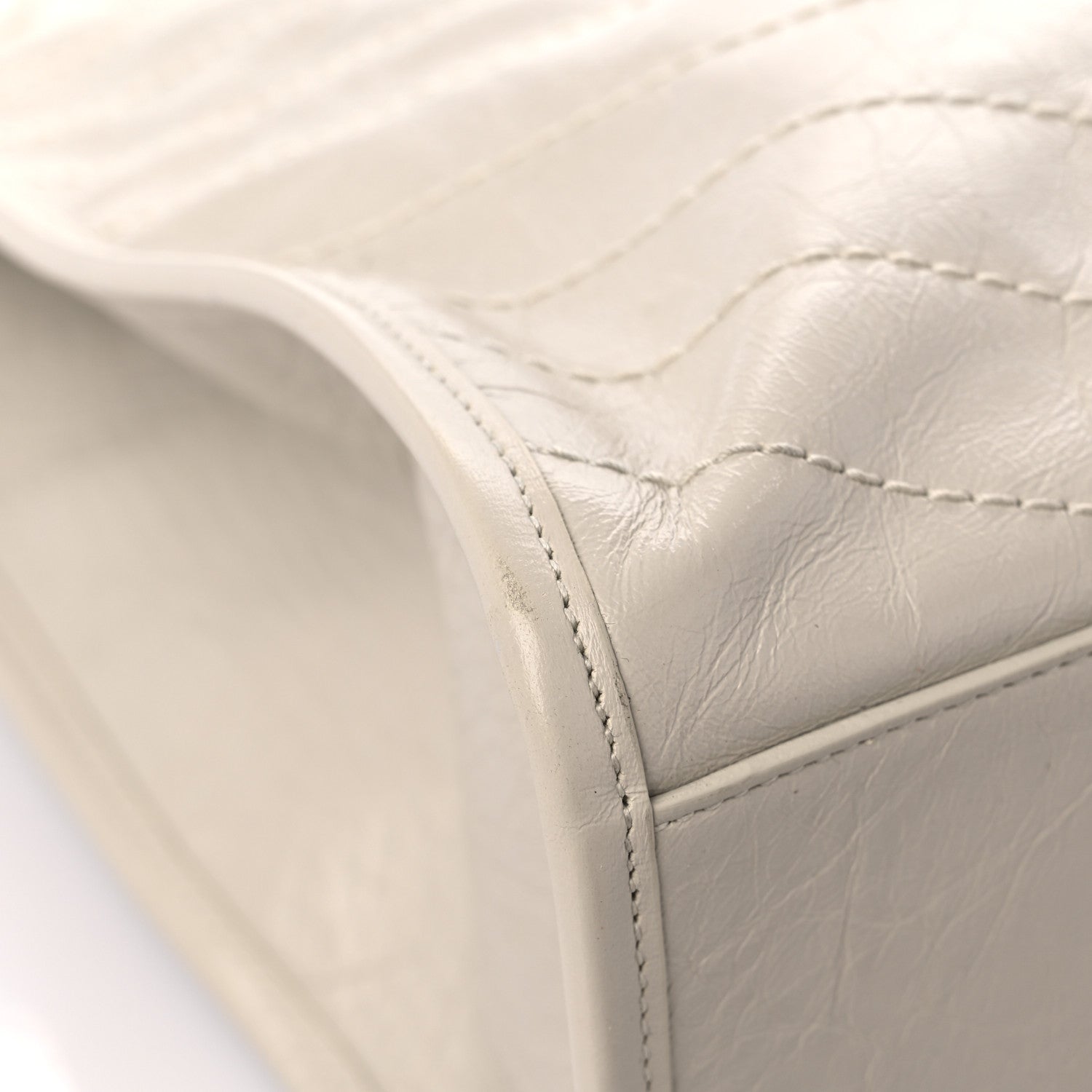 Saint Laurent Crinkled Calfskin Matelasse Monogram Large Niki Shopper Tote Cream Soft 8 of 17