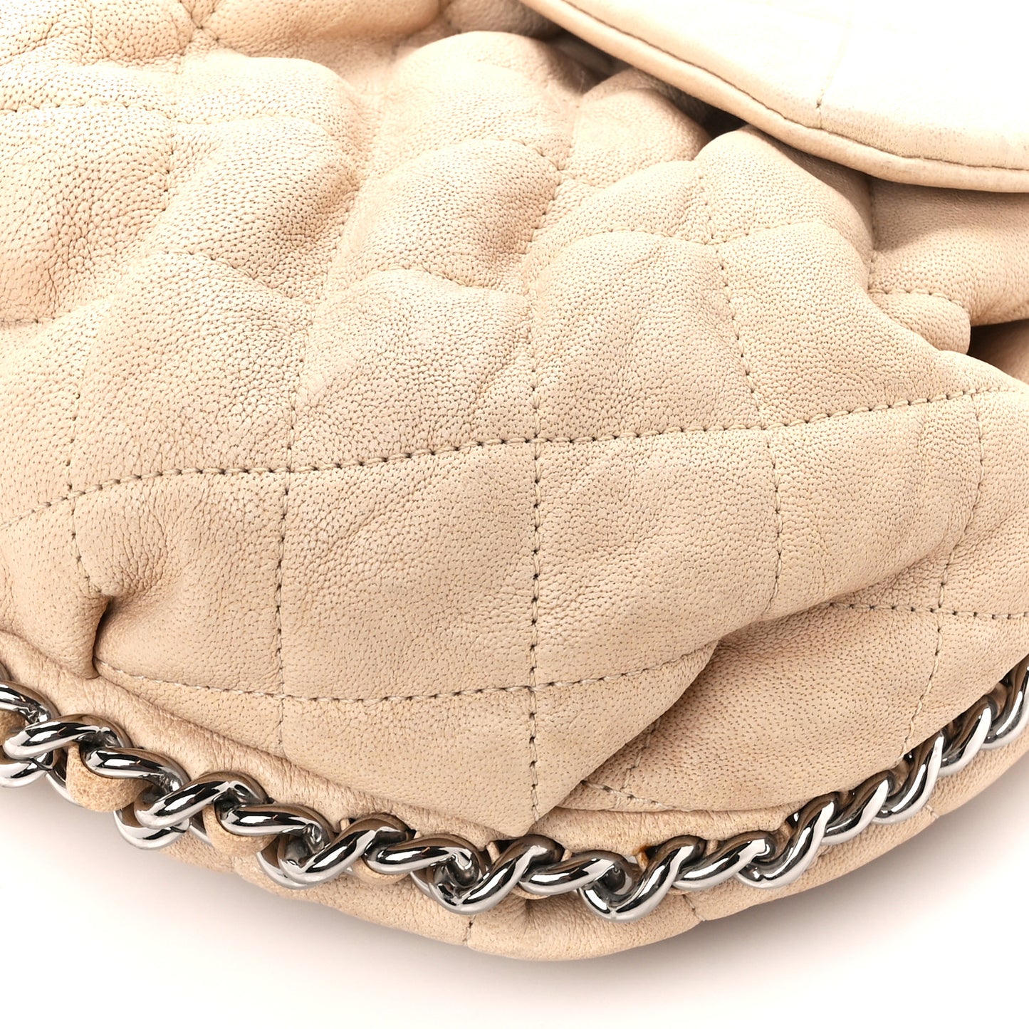 Washed Lambskin Quilted Medium Chain Around Messenger Beige