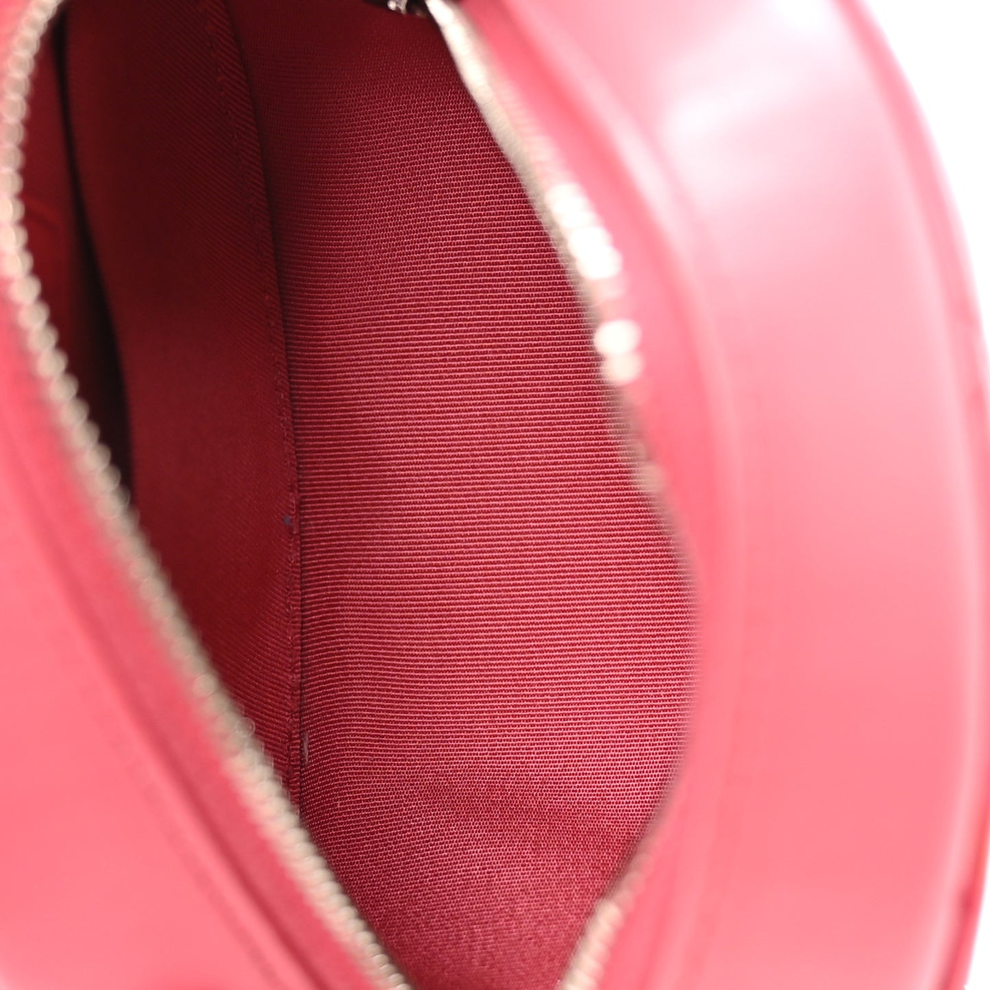 Lambskin Quilted Round Clutch With Chain Pink