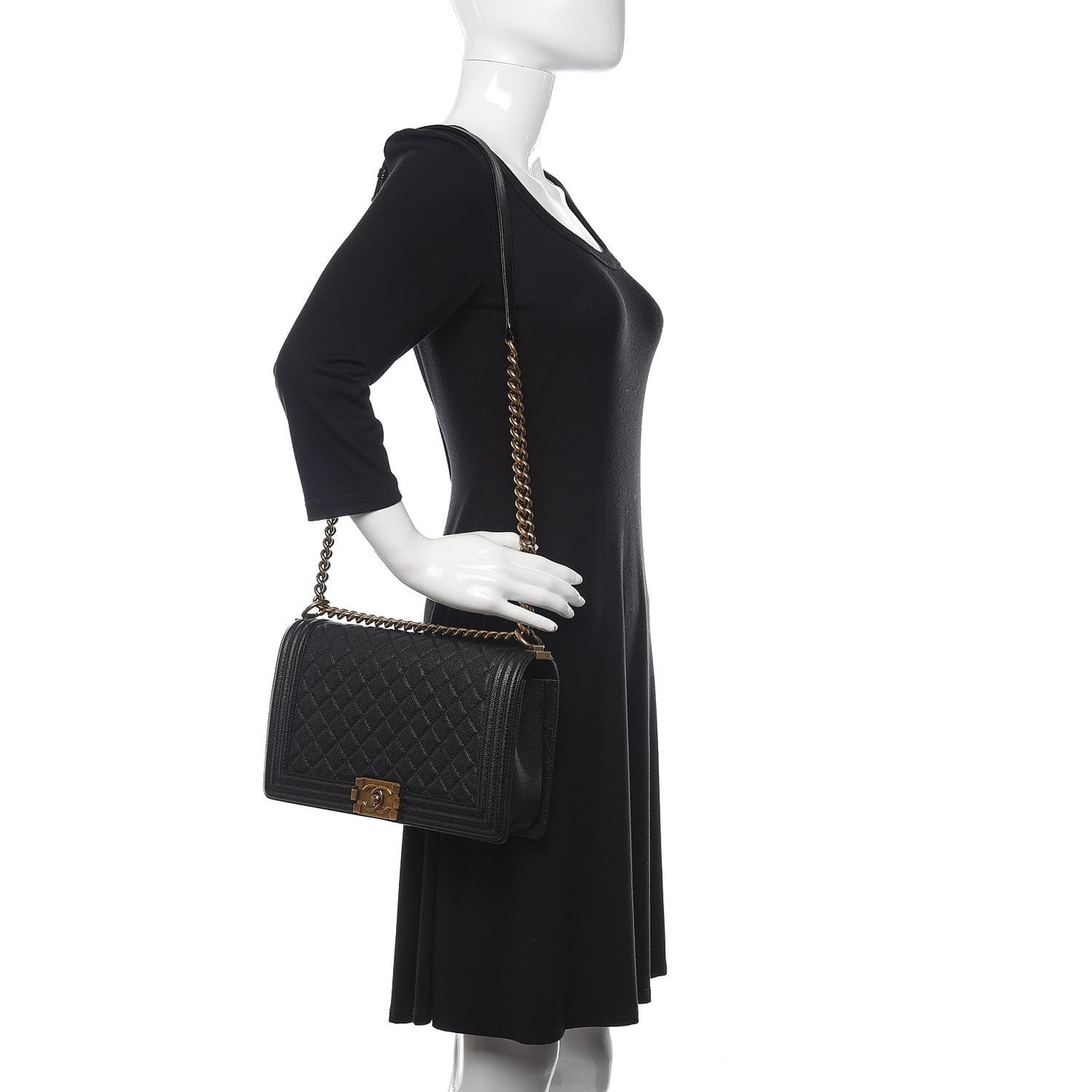 Caviar Quilted New Medium Boy Flap Black