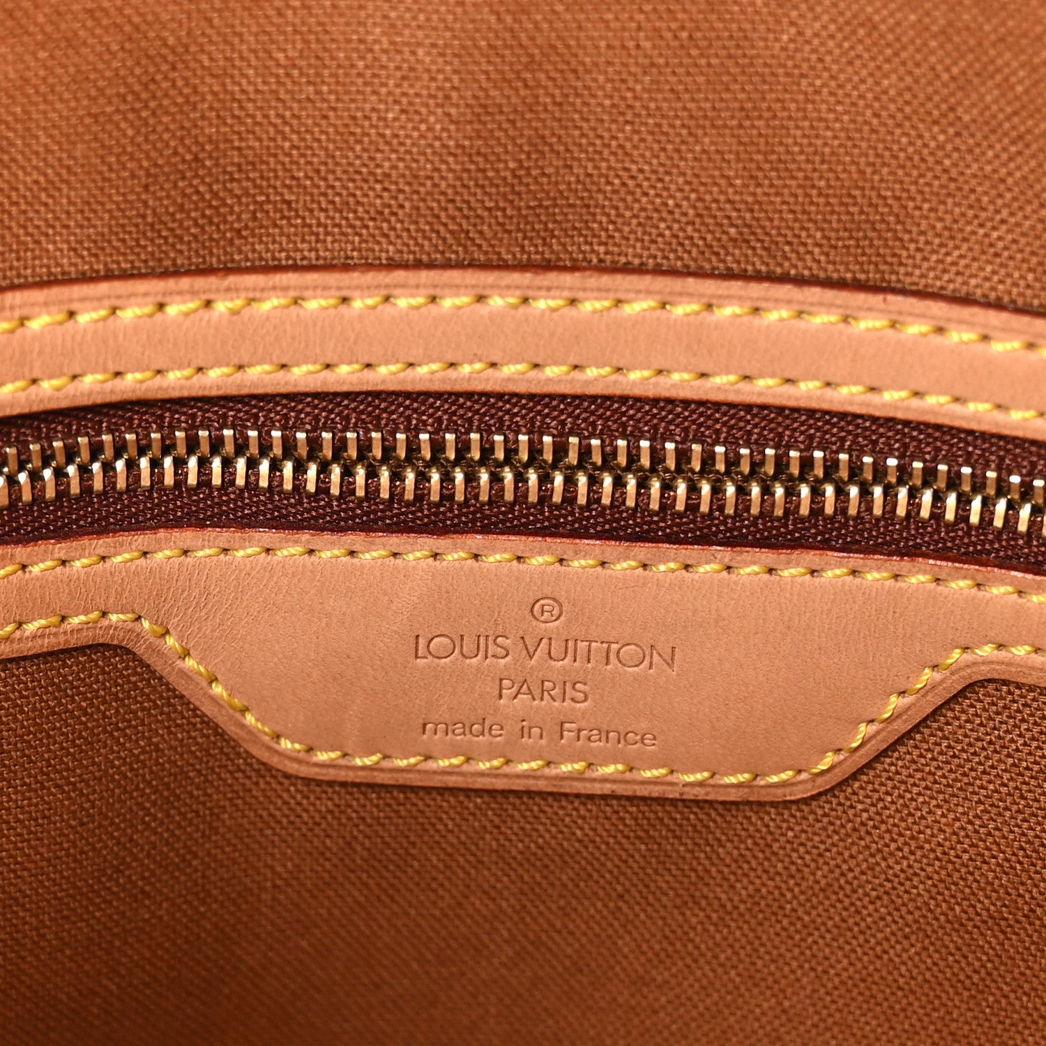 Louis Vuitton Monogram Cabas Mezzo 7 of 9