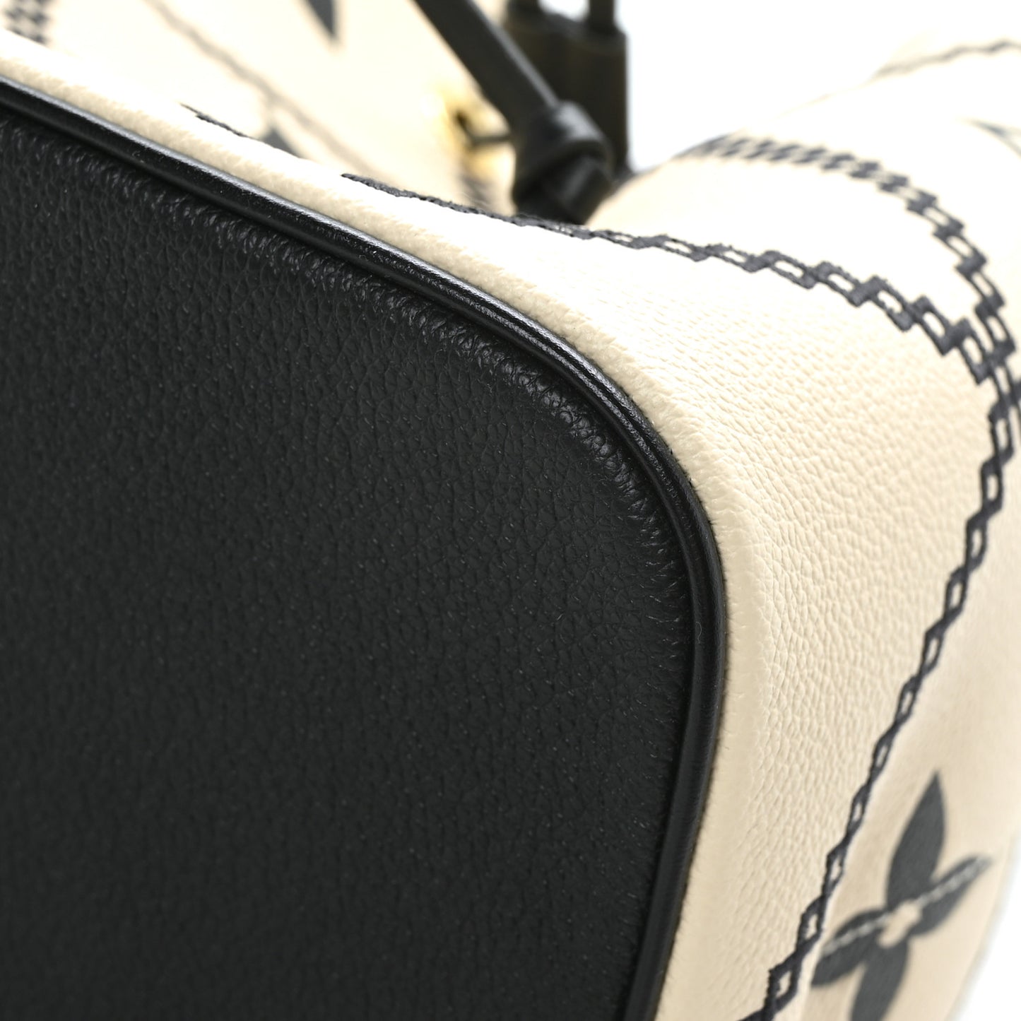 Empreinte Monogram Giant Broderies Neonoe MM Cream Black