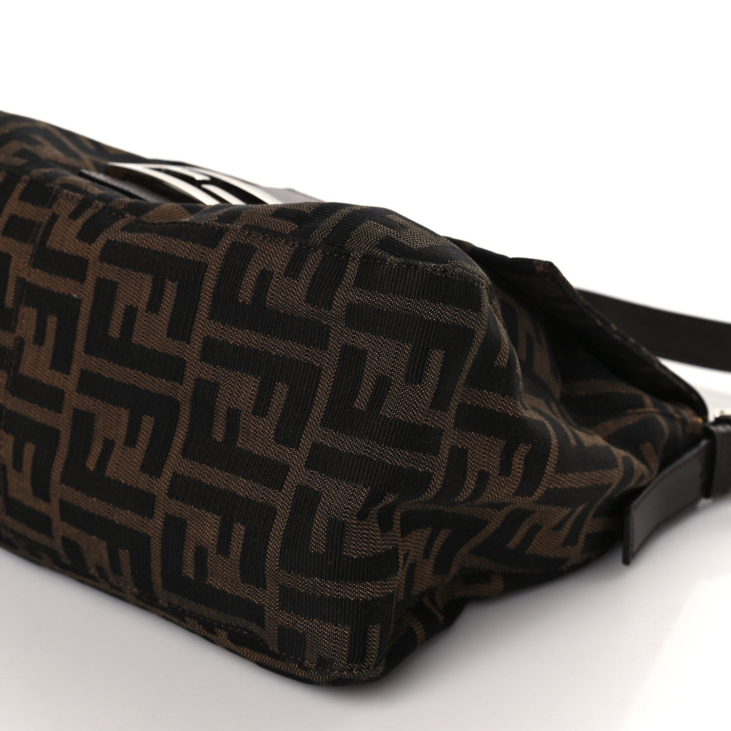 Fendi Zucca Mama Baguette Tobacco 8 of 8