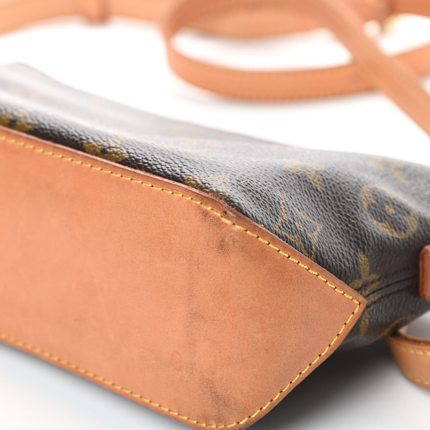 Monogram Trotteur