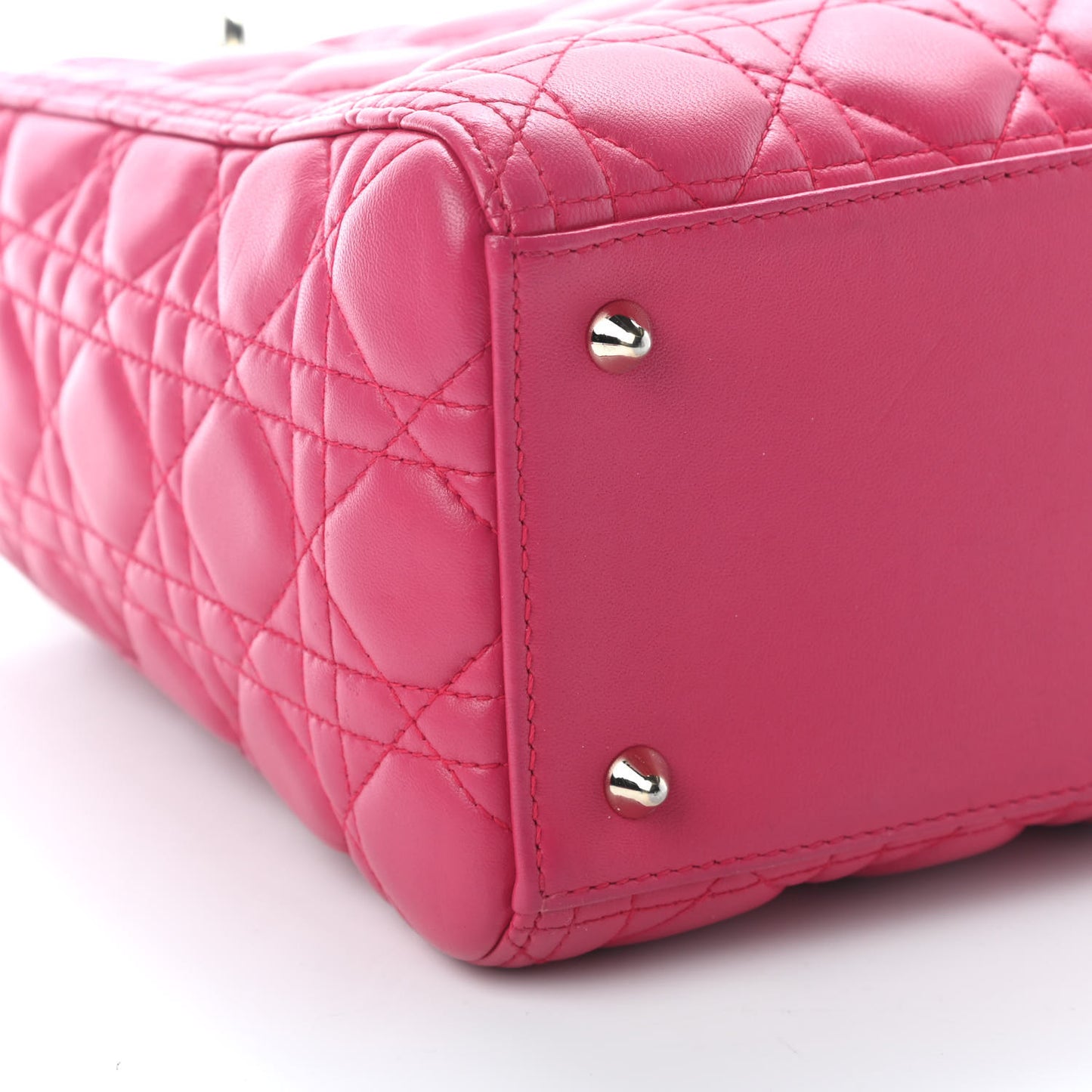 Lambskin Cannage Medium Lady Dior Pink