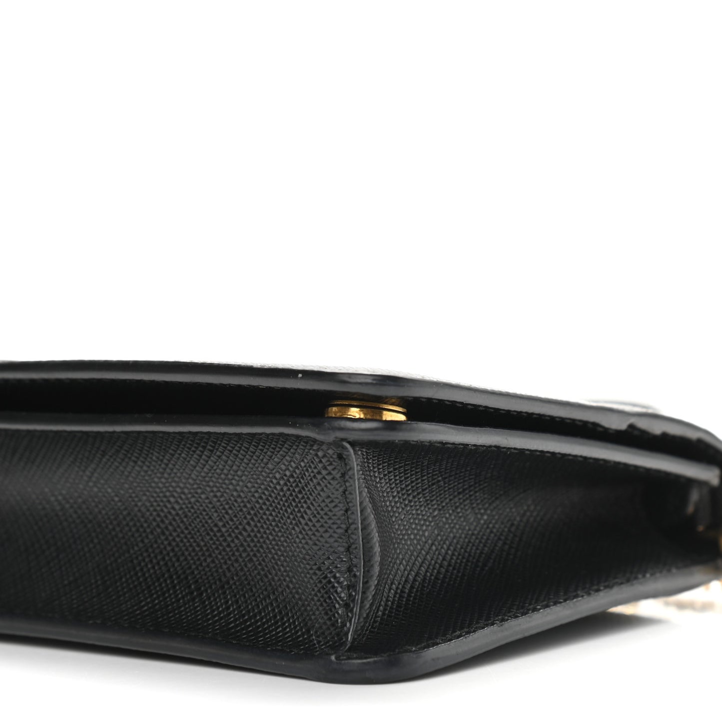 Saffiano Shine Monochrome Chain Wallet Black