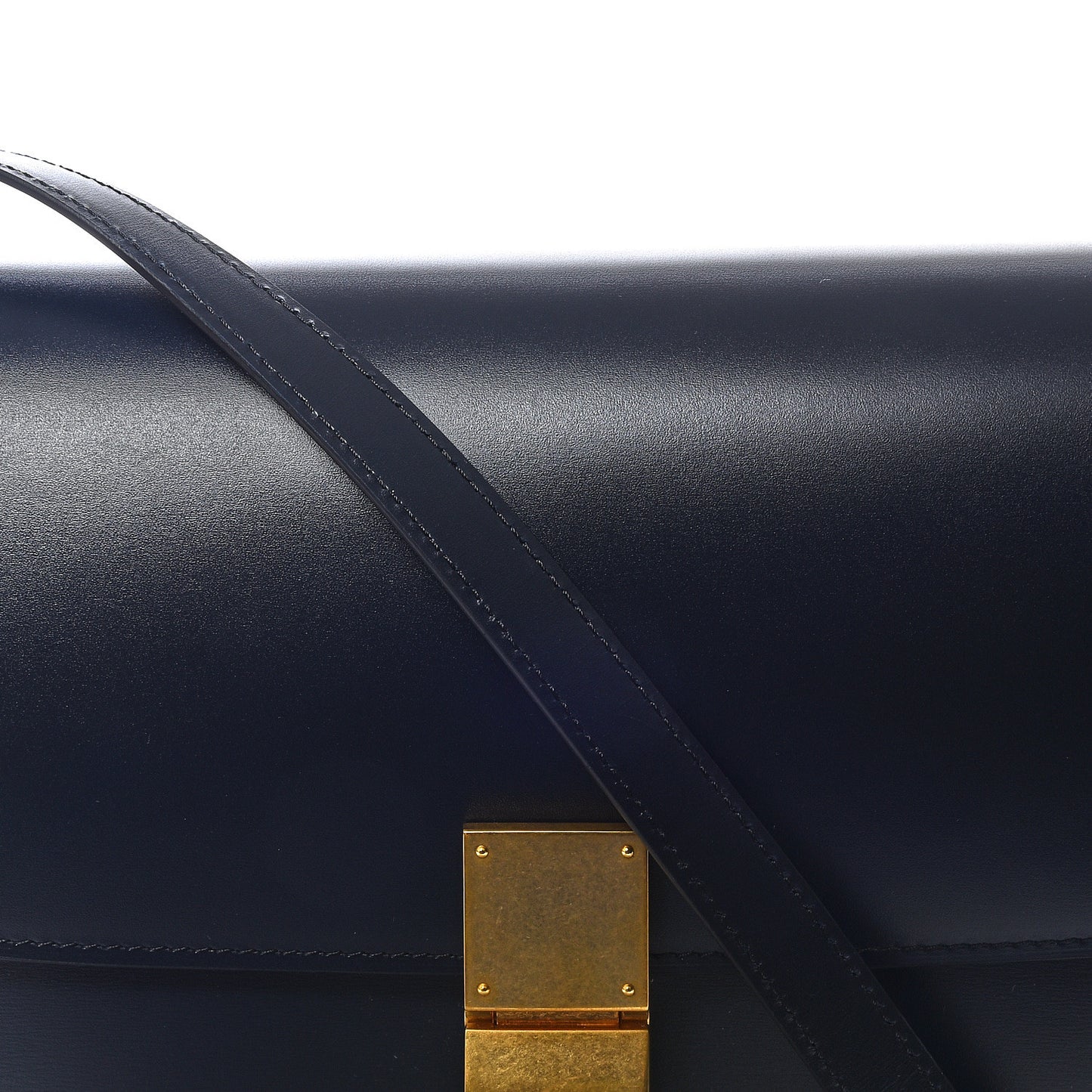 Box Calfskin Medium Classic Box Flap Bag Navy
