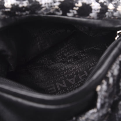 Chanel Tweed Quilted Camellia Shoulder Bag Black 5 of 11