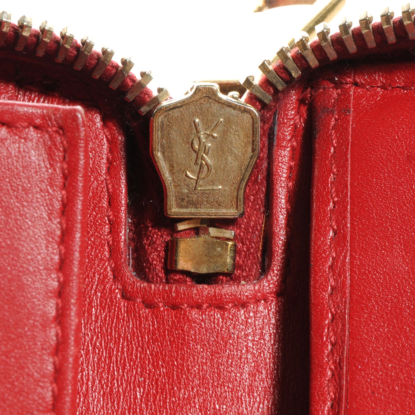 Patent Leather Belle de Jour Zippy Wallet Red