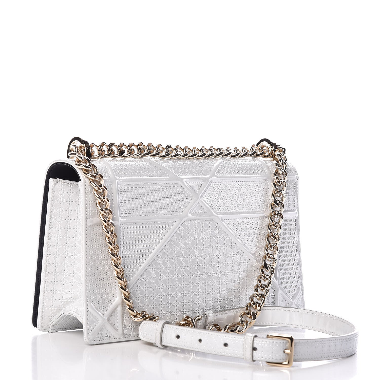 Christian Dior Patent Micro-Cannage Medium Diorama Flap Bag White 3 of 9