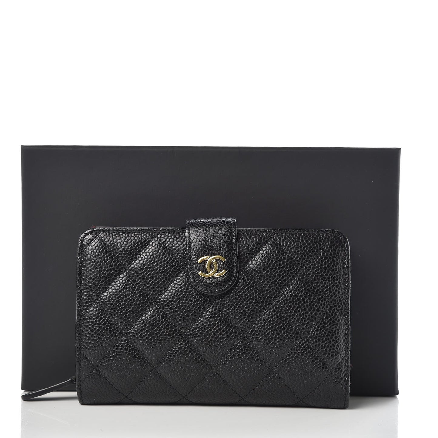 Caviar Quilted Zipped Pocket Wallet Black