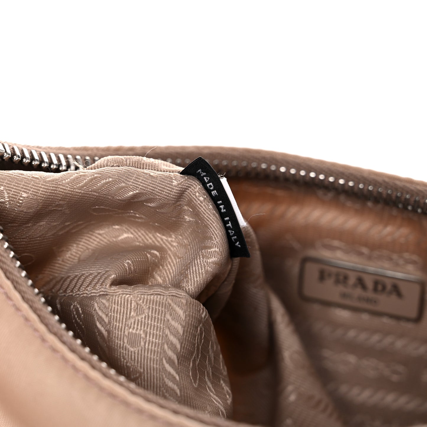 Nylon Re-Edition 2005 Shoulder Bag Cammeo