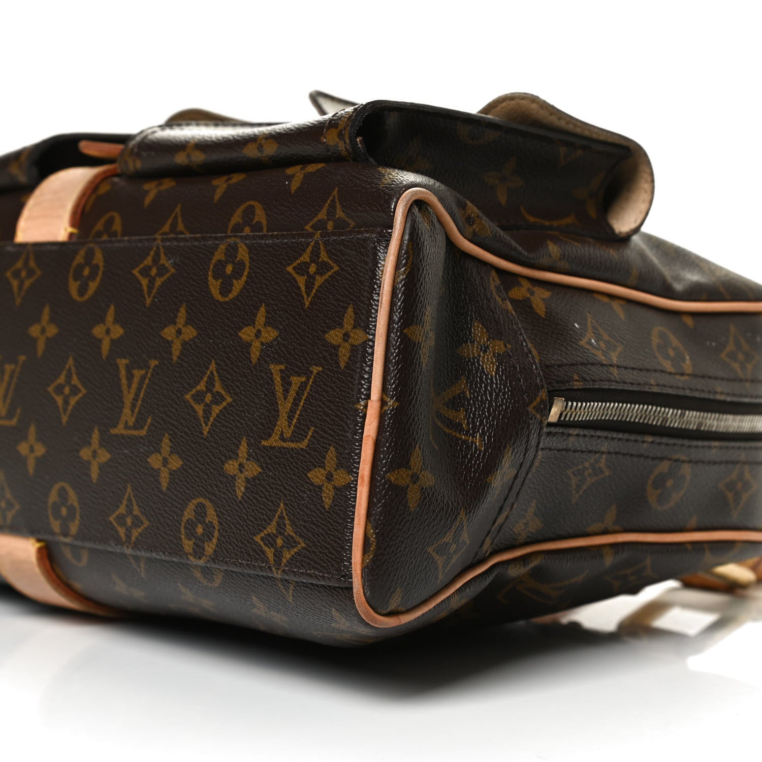 Louis Vuitton Monogram Manhattan GM 9 of 15