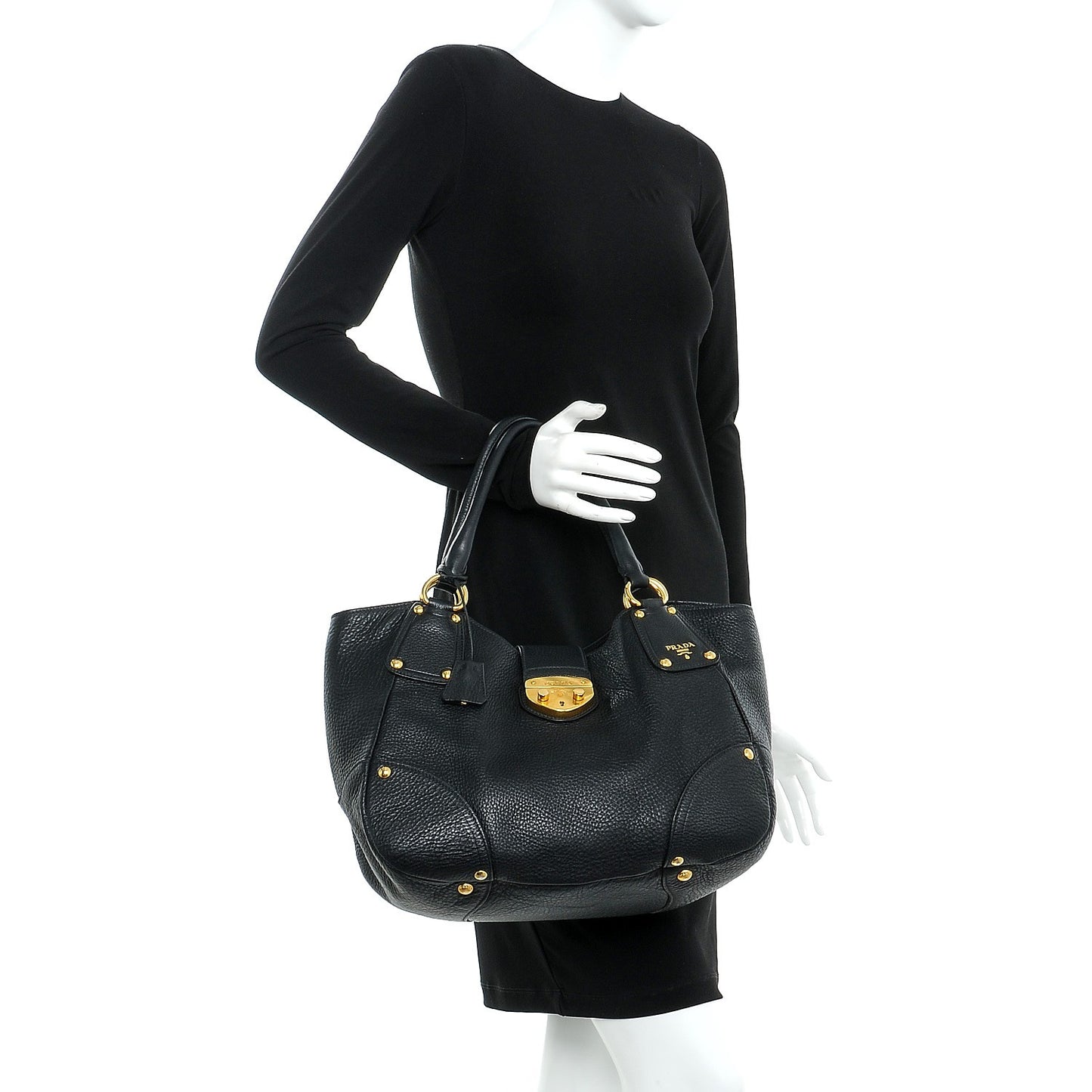 Vitello Daino Pushlock Tote Black