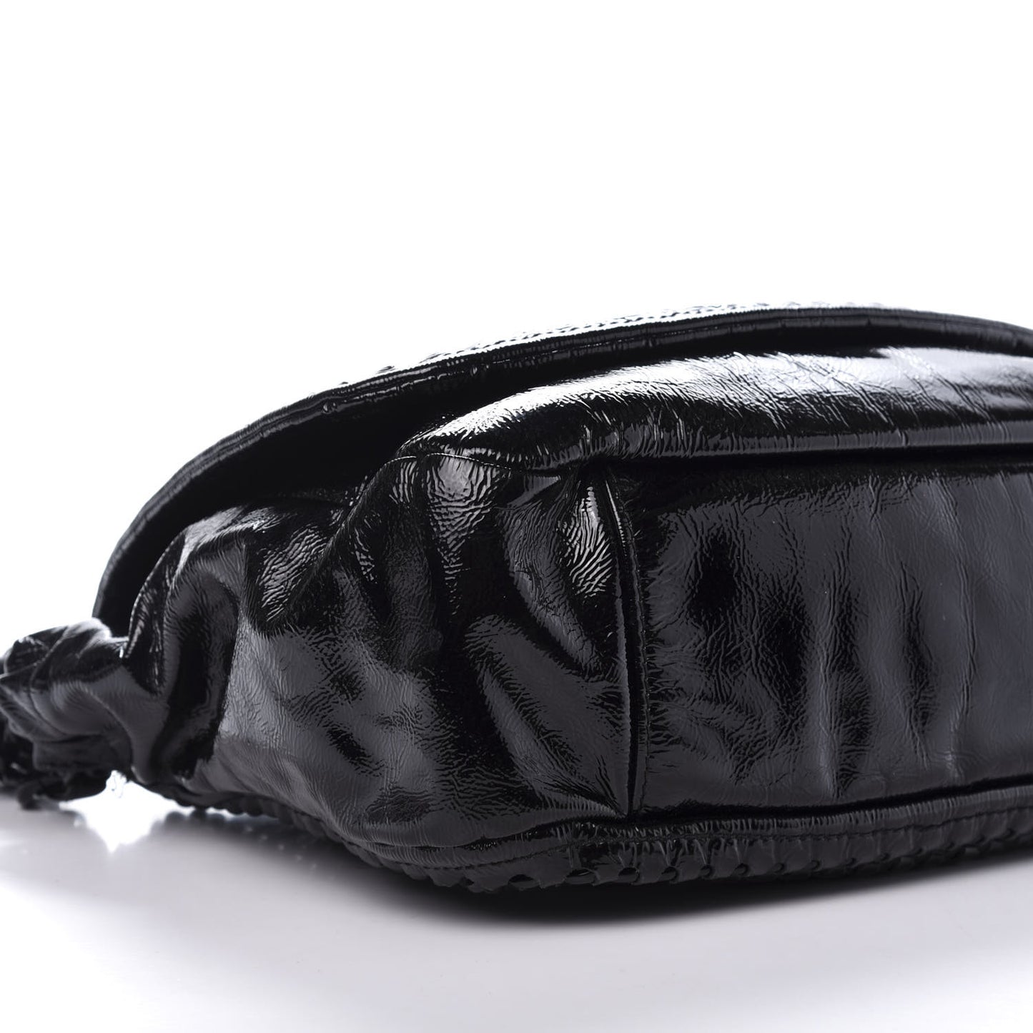 Crinkled Patent Modern Chain Flap Black