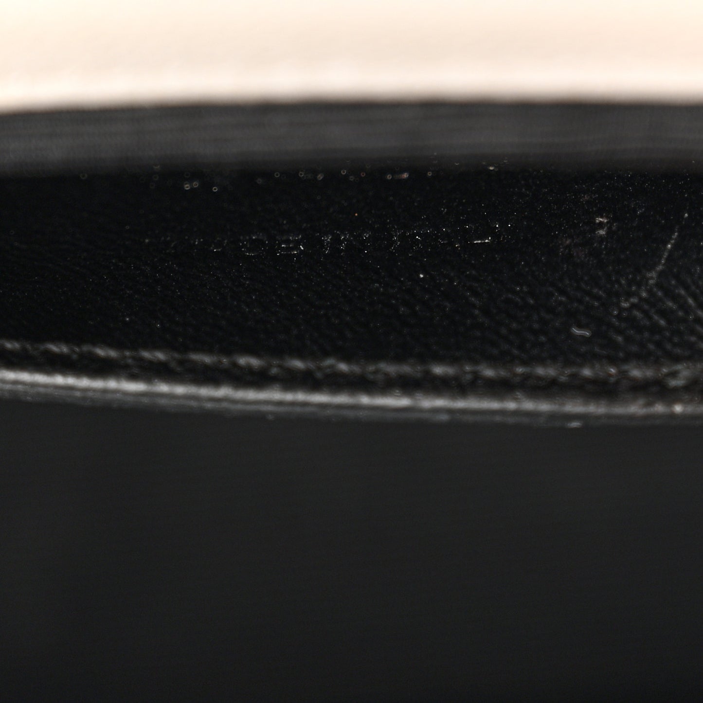 Grain De Poudre Medium Classic Monogram Kate Satchel Souris