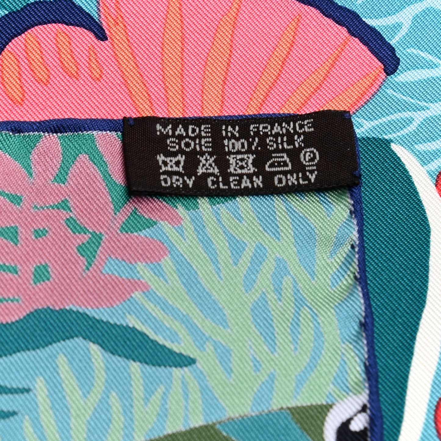 Silk Under The Waves Scarf 90 Vert Corail Aqua