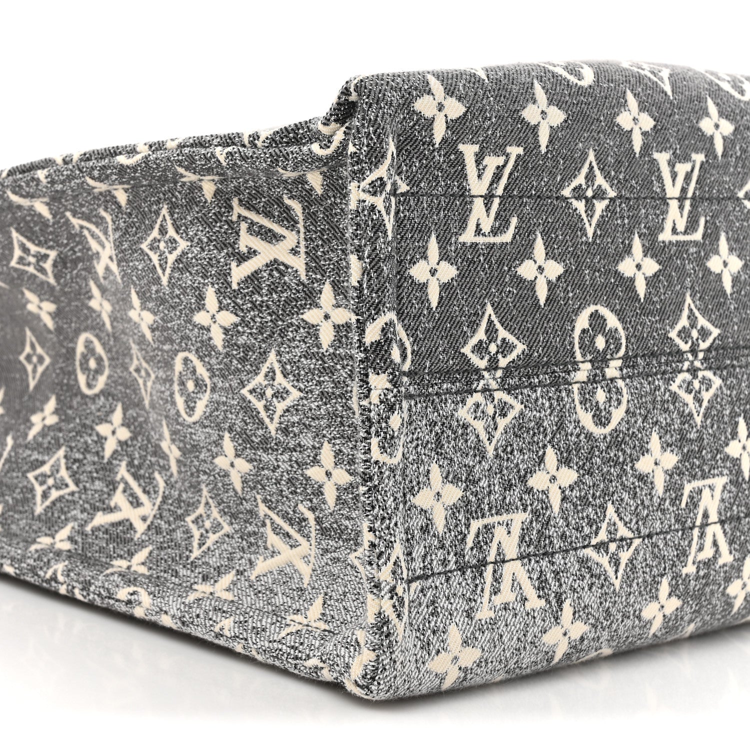 Louis Vuitton Monogram Jacquard Denim Onthego MM Black 9 of 10