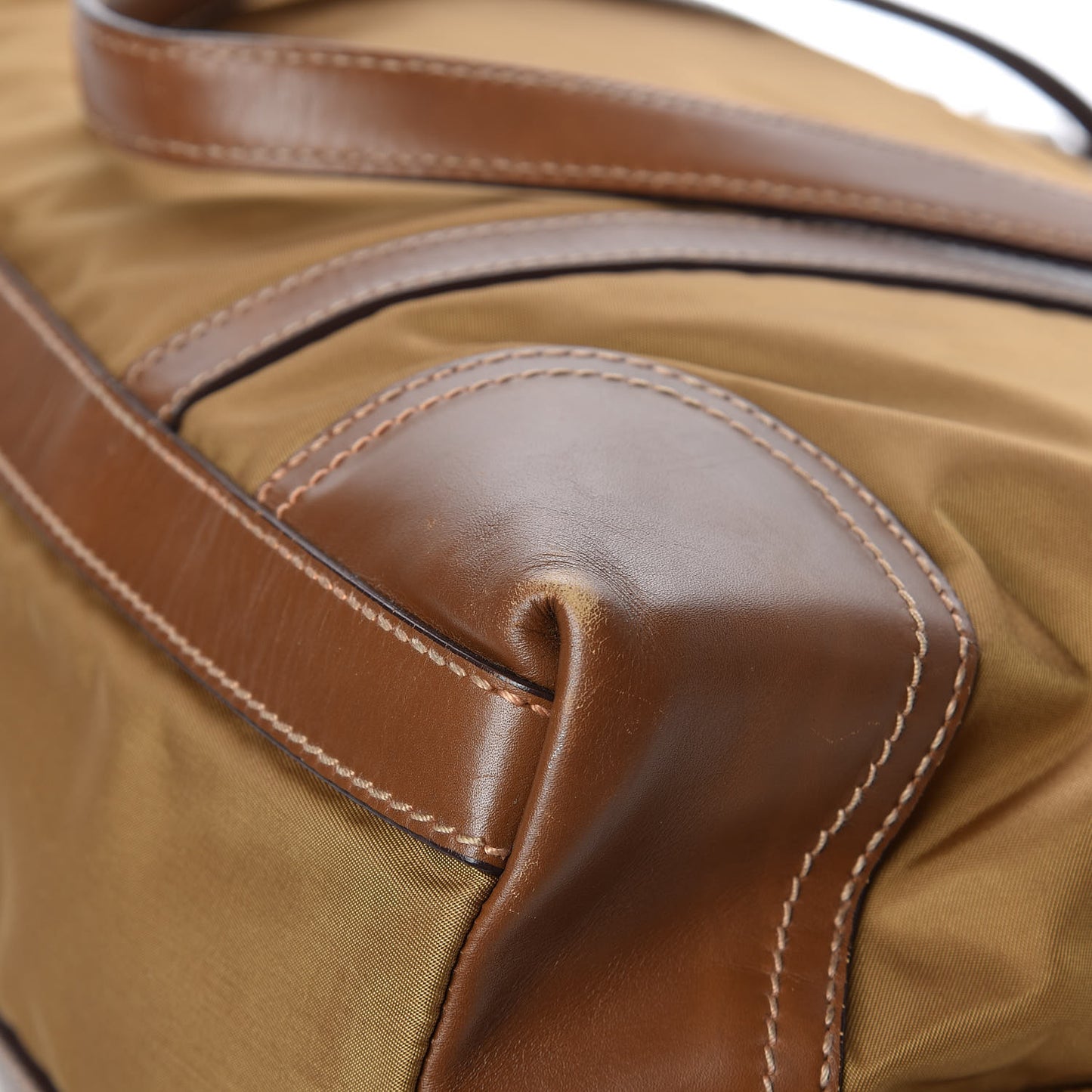 Nylon Tessuto Saffiano Tote Corinto