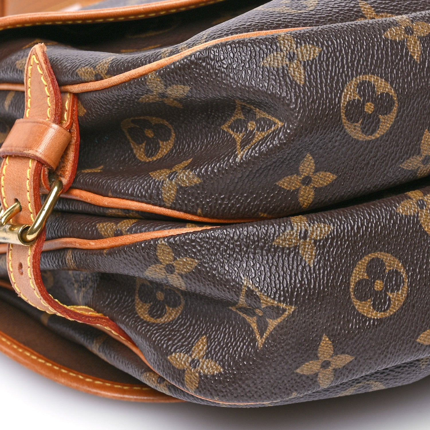 Louis Vuitton Monogram Saumur 30 9 of 10