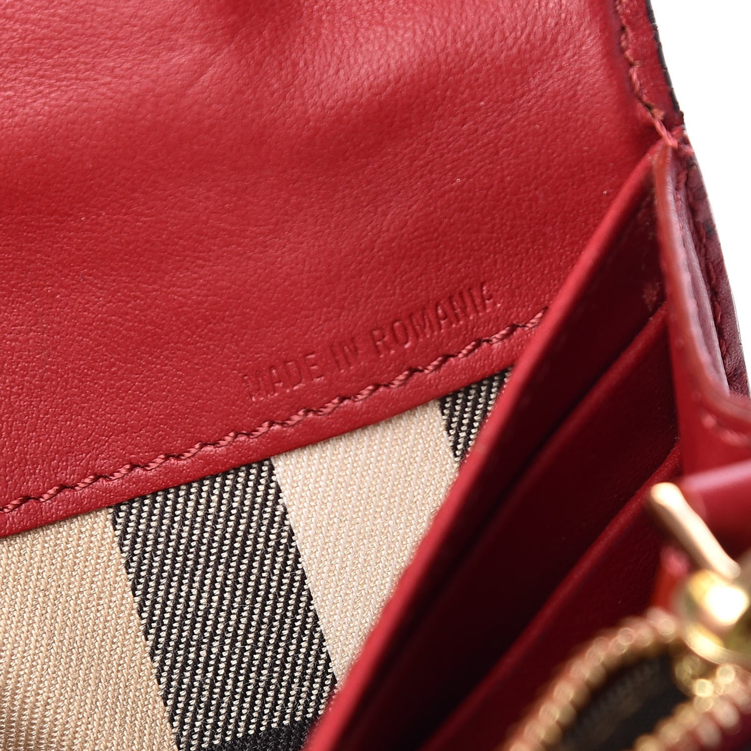 Burberry Grainy Calfskin Buckle Detail Flap Wallet Red 8 of 11