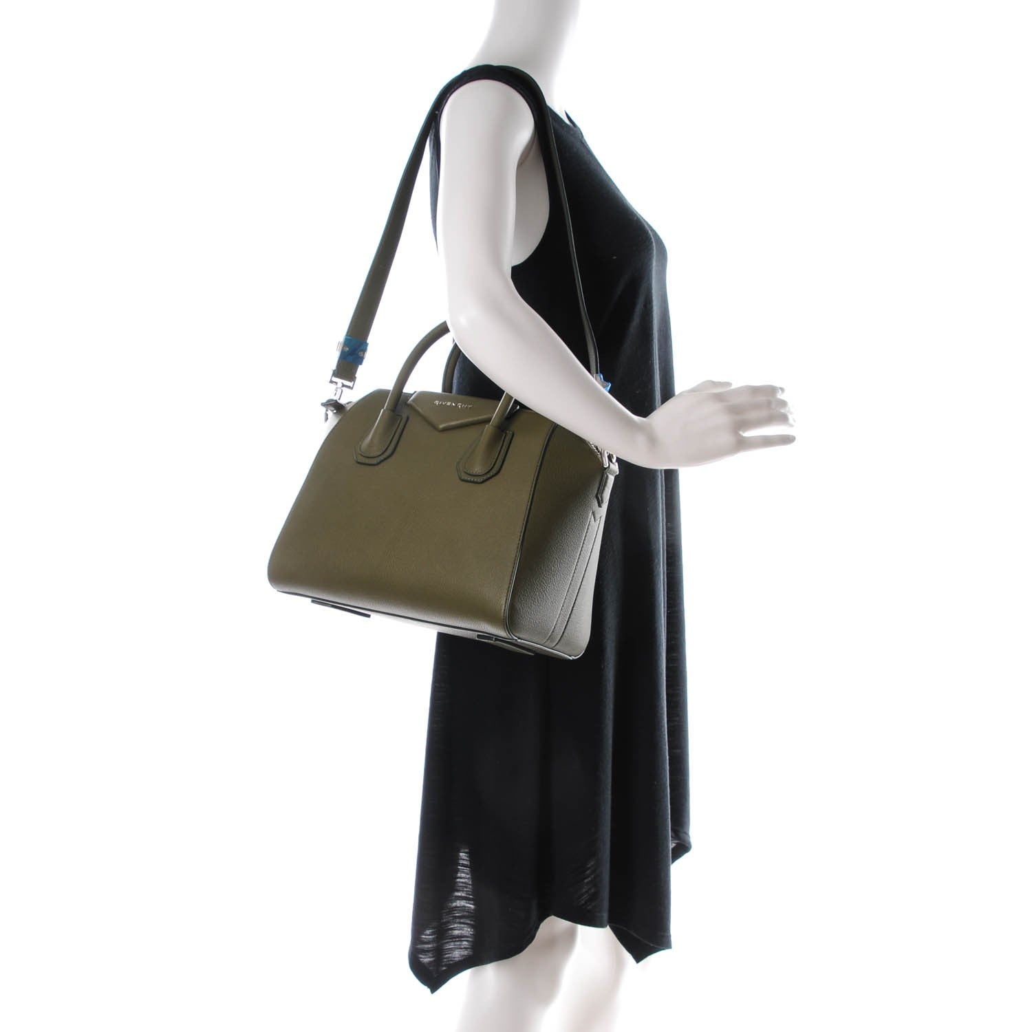 Givenchy Sugar Goatskin Small Antigona Khaki 2 of 7