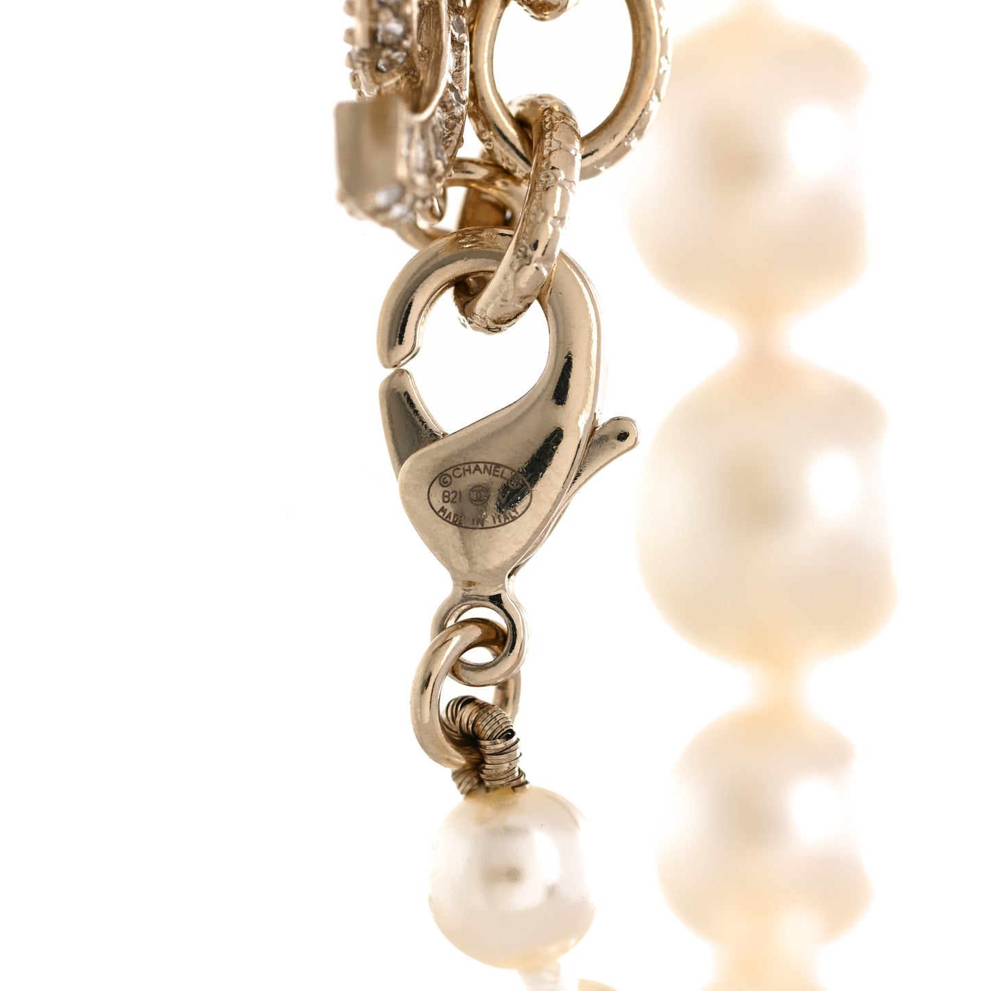Graduated Pearl Crystal CC Bracelet Gold