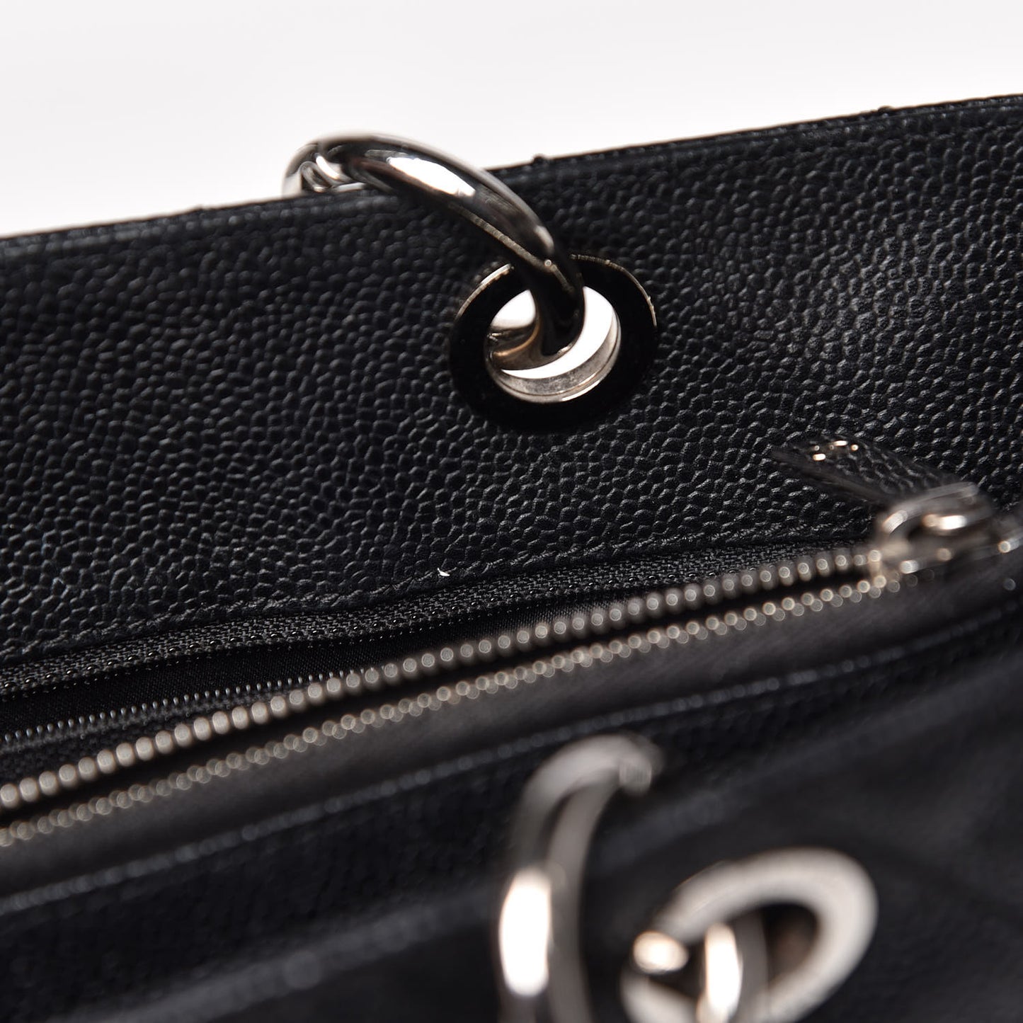Caviar Quilted Grand Shopping Tote GST Black