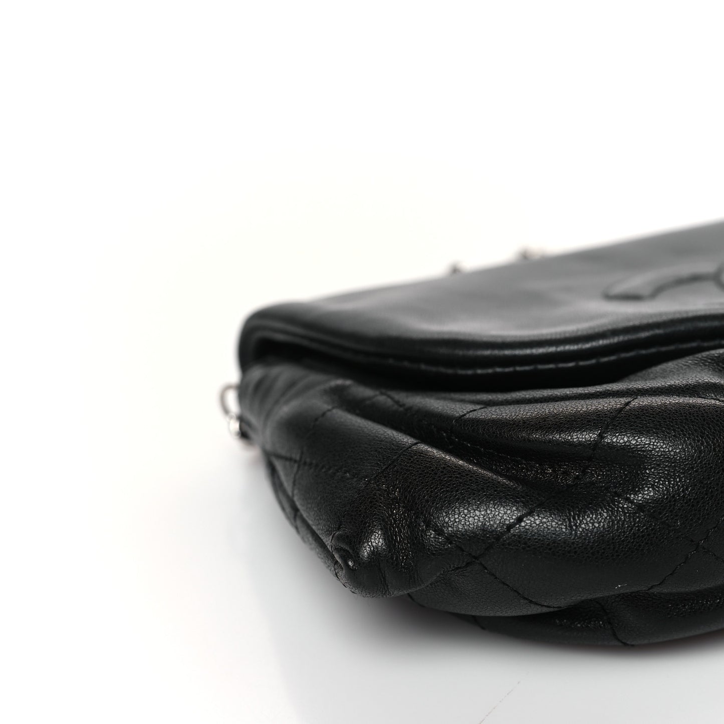 Lambskin Half Moon Wallet On Chain WOC Black