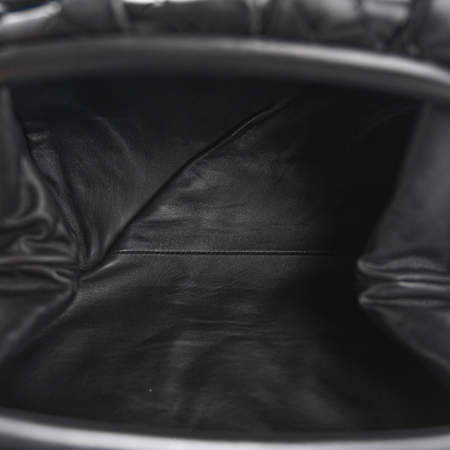Nappa Maxi Intrecciato The Pouch Oversized Clutch Black