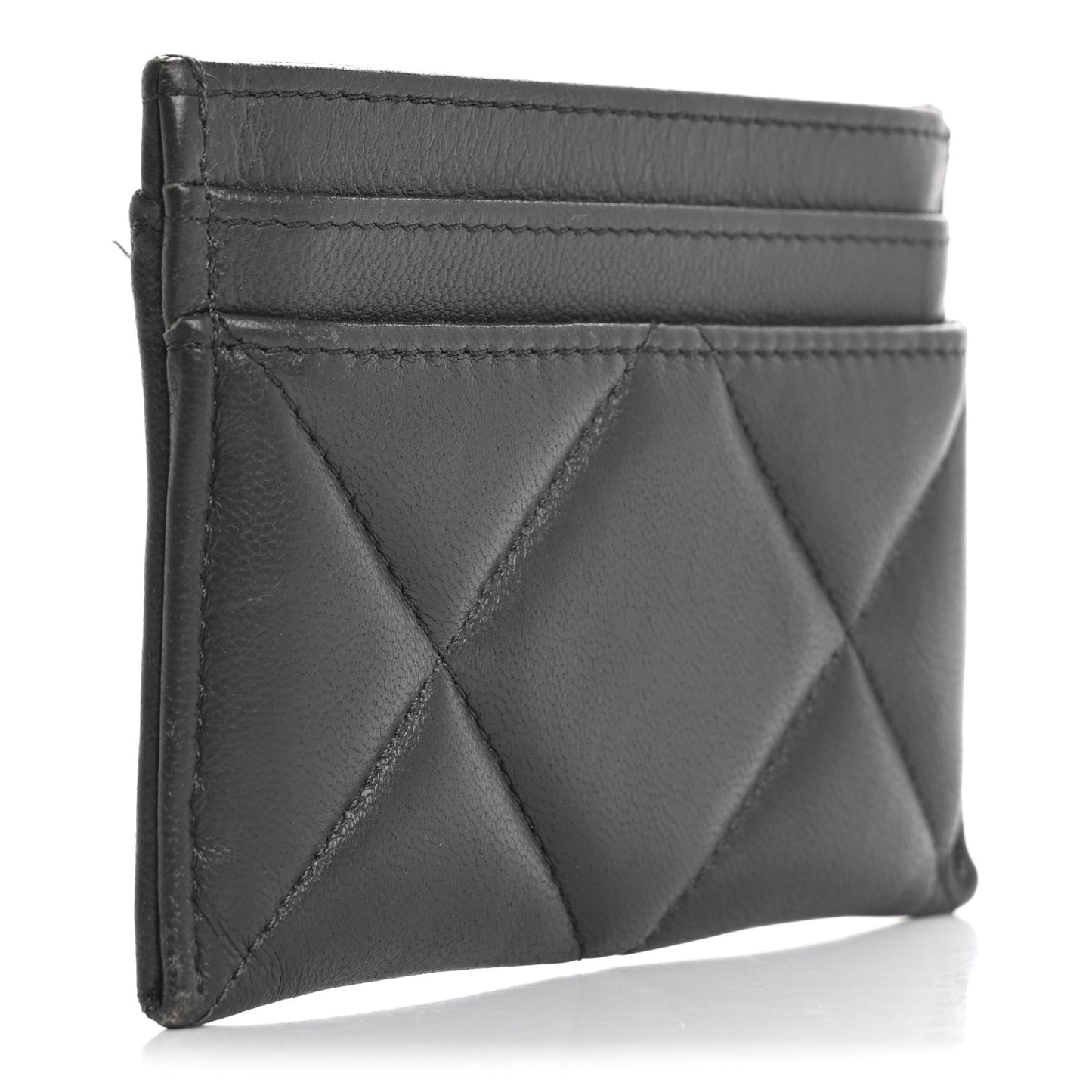 Lambskin Quilted Chanel 19 Card Holder Grey
