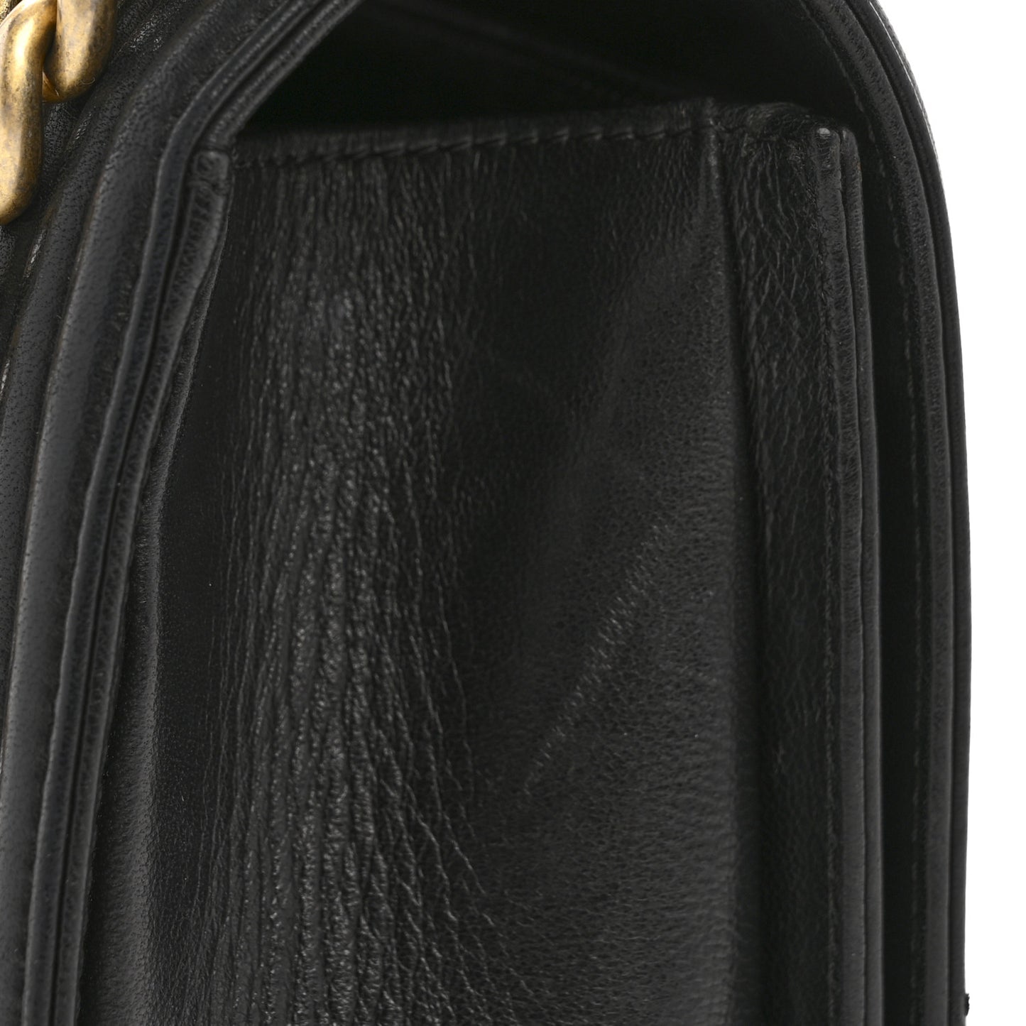 Lambskin Quilted Medium Boy Flap Black